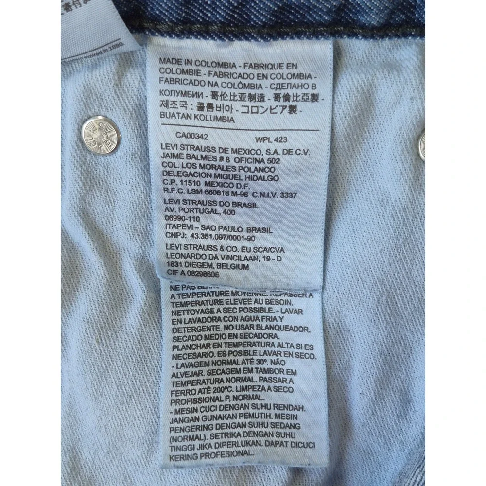 Levis Mens Denim Jean Shorts Medium Wash Blue 5 Pocket Casual Size 42